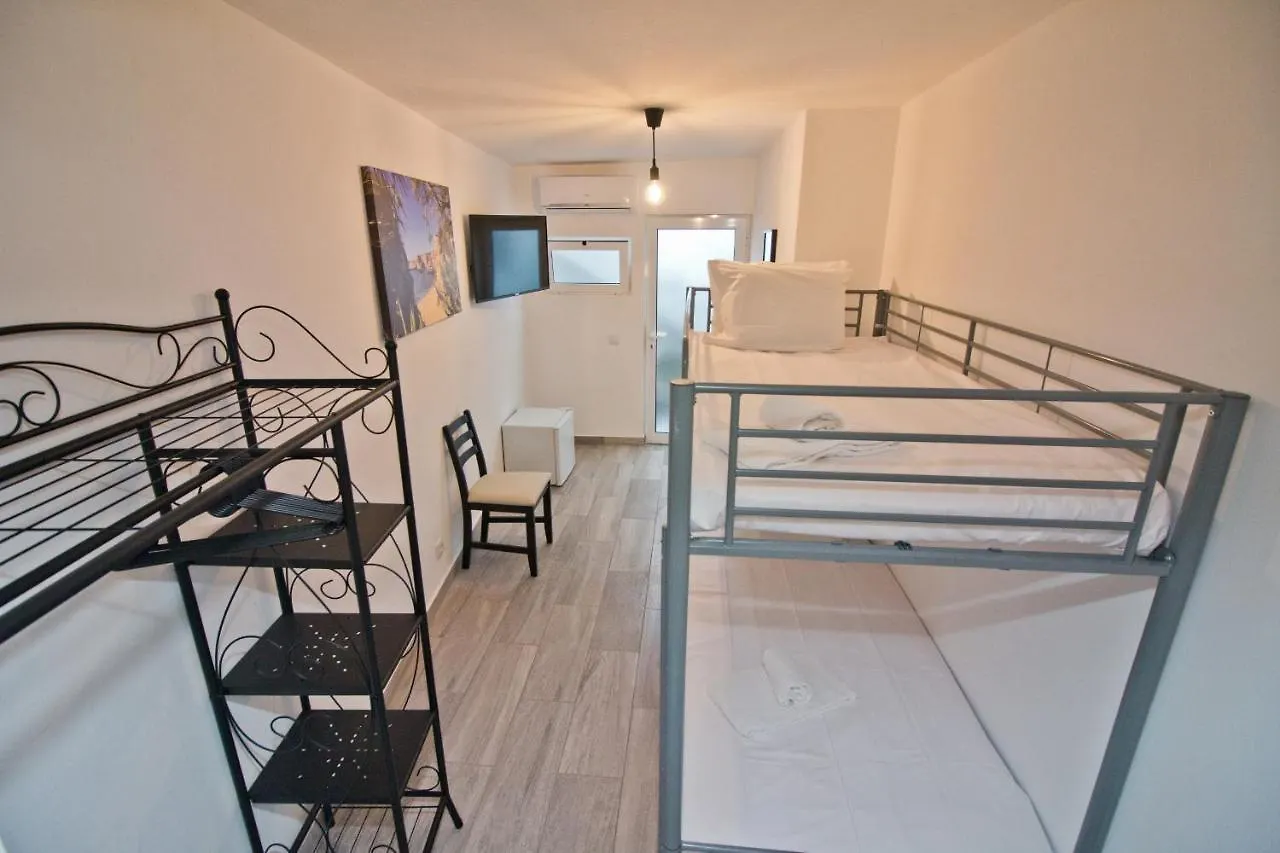 Lodge New Village Guest House Lagos